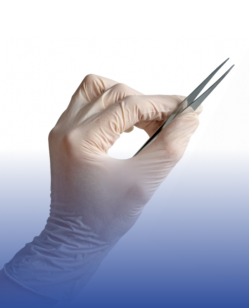 A Complete Guide to Choosing the Right Medical Gloves for Your Clinic